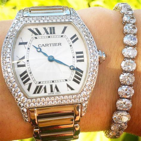 best cartier watch for ladies.